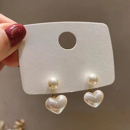 2021 Neue koreanische Art Kontrahierte Herz Perle Ohrringe für Frauen Süße Blume Zirkon Geometrische Stud Ohrring Mädchen Party Schmuck